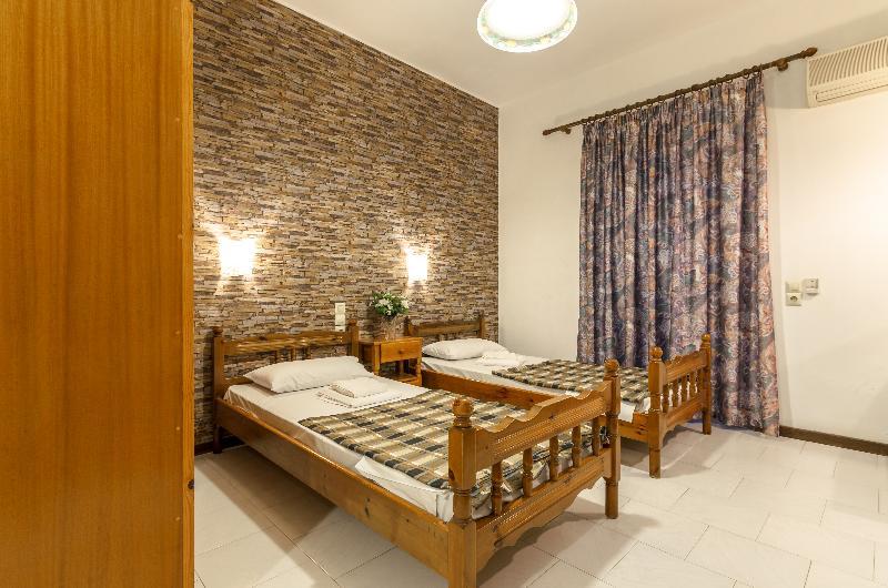 Chrysafis Studios Laganas Bagian luar foto